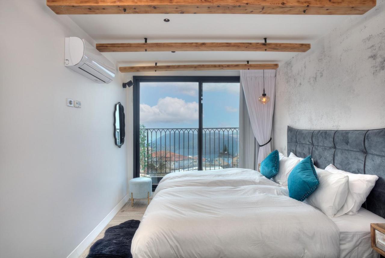 Open Skys Villa Сафед Екстериор снимка