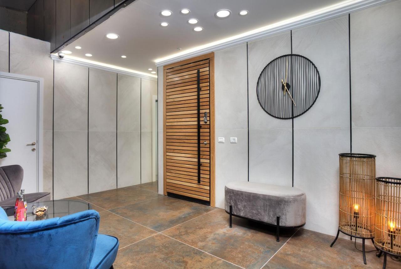 Open Skys Villa Сафед Екстериор снимка